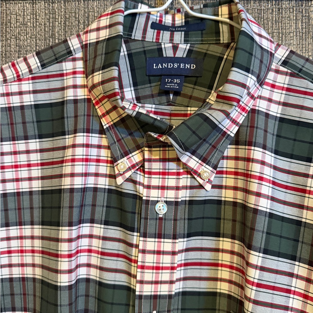 Men’s Size 17-35 Classic Green Plaid Button-Down Shirt